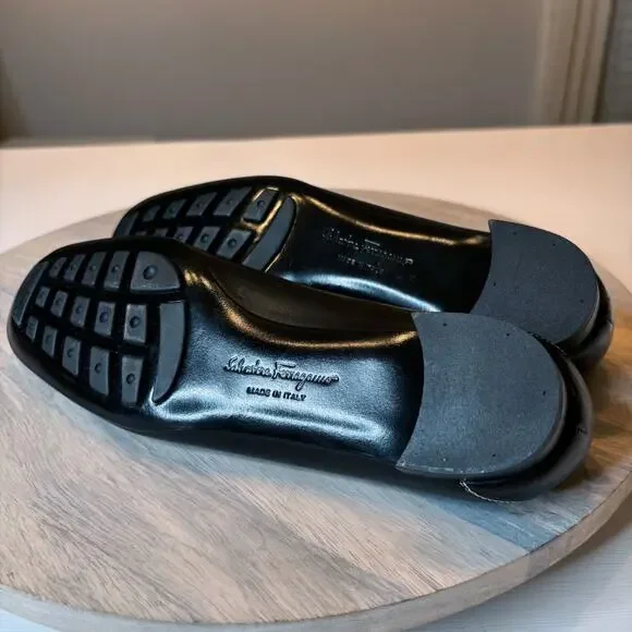 Salvatore Ferragamo Black Leather Gancini Loafers 7.5 B Italy Stitch Flats - Picture 9 of 11